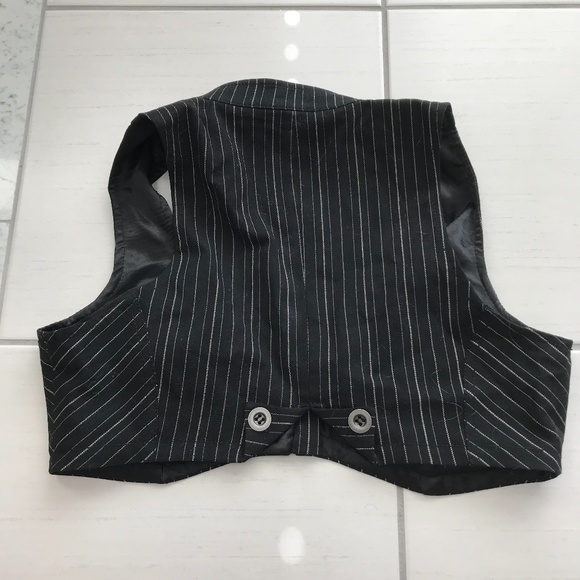 Guess Dressy Cropped Vest - Brand new, never worn - Picture 2 of 4